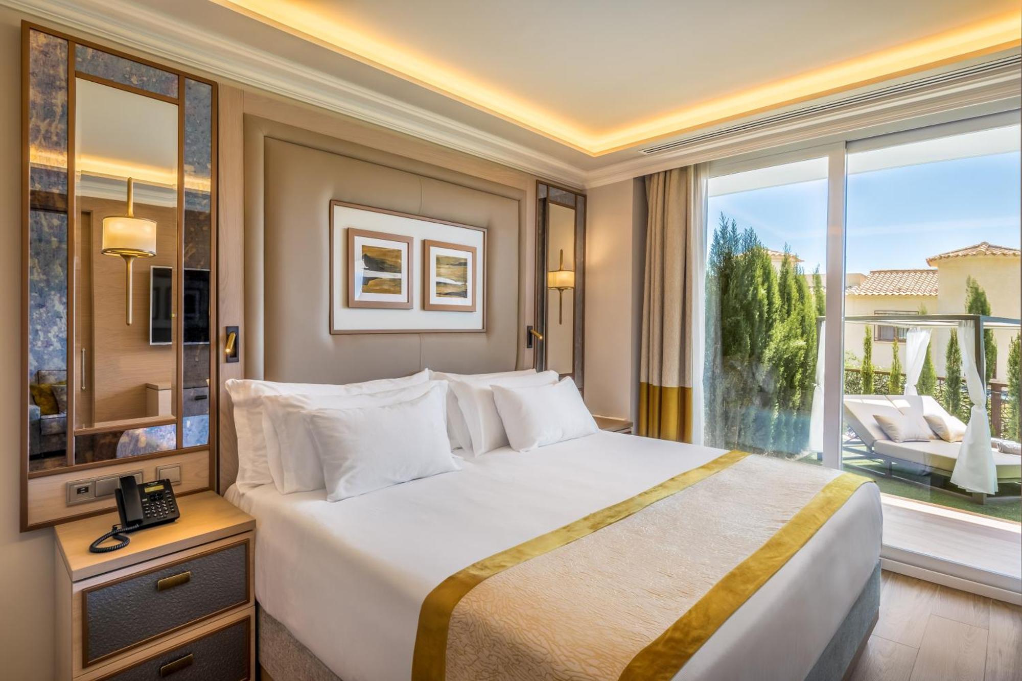Barceló la Nucía Hills Hotel Kültér fotó A bedroom at the hotel
